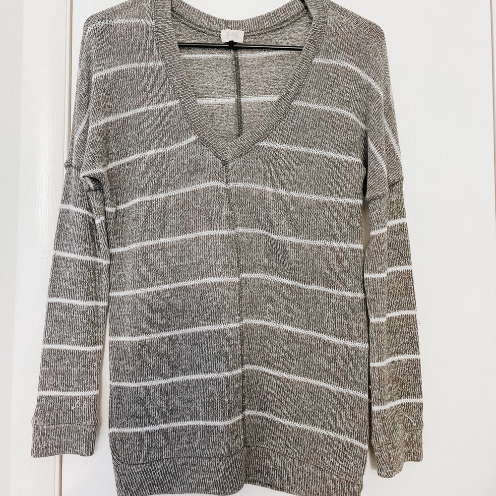 Forever 21 Sweater
